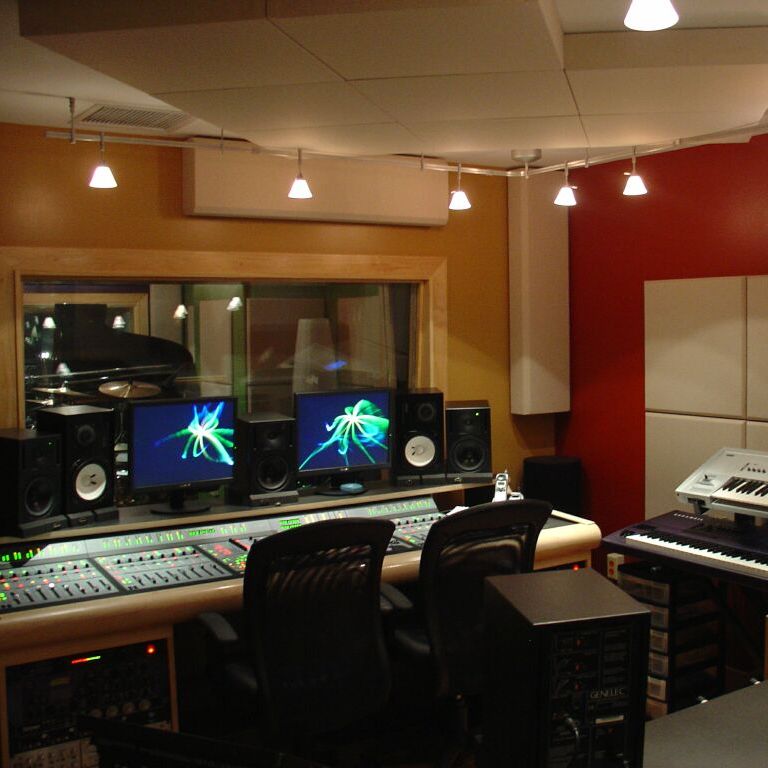 Студія звукозапису на Михайлівській